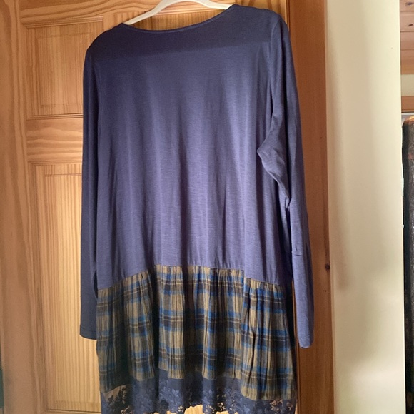 LOGO top - Picture 4 of 8